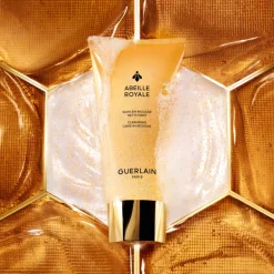 Abeille Royale Cleansing Care-In-Mousse