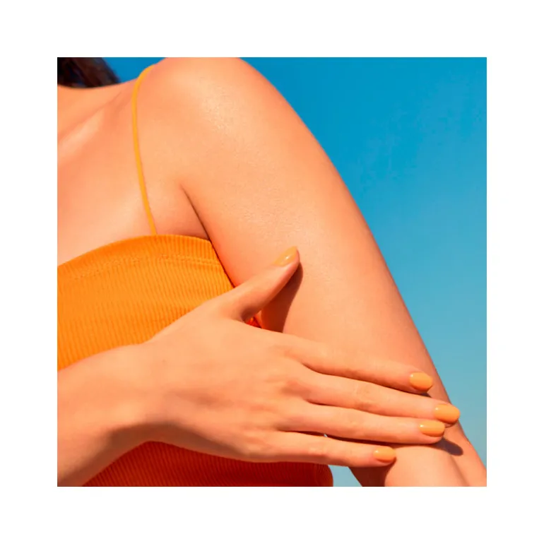 C+C Vitamin Spf 50 Bi-Phase Invisible Sunscreen