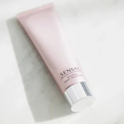 Cellular Performance Intensive Hand Treatment