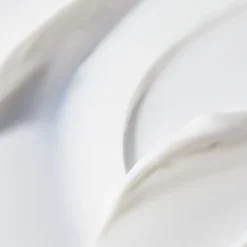 CRÈME FRAÎCHE DE BEAUTÉ 3-EN-1