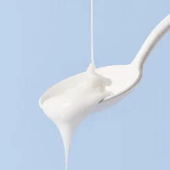 CRÈME FRAÎCHE DE BEAUTÉ® FLUIDE MATIFIANT HIDRATANT 48H