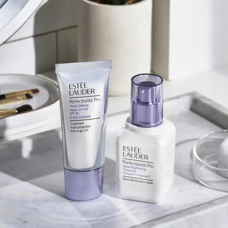 EMULSIÓN EN GEL MULTI-DEFENSE AQUA UV GEL SPF 50 CON 8 ANTIOXIDANTES