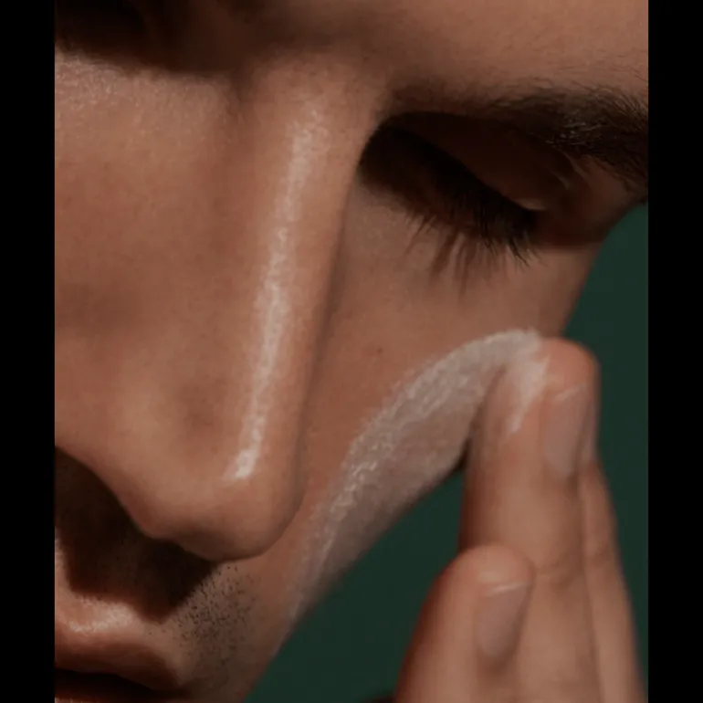 LOCIÓN FACIAL HIDRATANTE THE CALMING LOTION CLEANSER