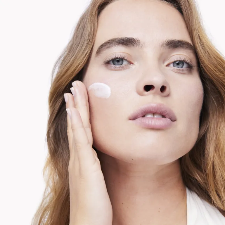 Merveillance Lift LA CRÈME CONCENTRÉE DE NUIT