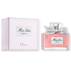 MISS DIOR PARFUMNotas florales, afrutadas y amaderadas intensas
