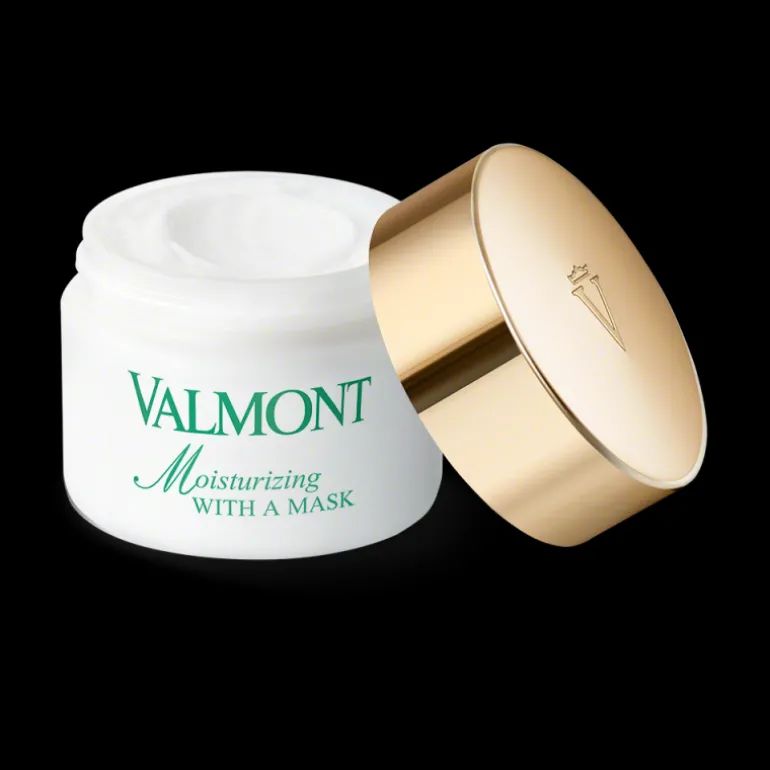 MOISTURIZING WITH A MASK 50 ML