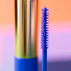 Máscara de pestañas con color Generation Joy