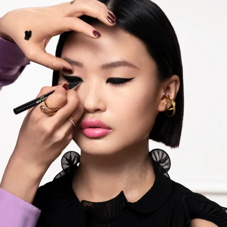 NOIR G EYELINER GRAPHIQUE