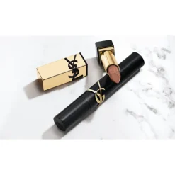 ROUGE PUR COUTURE BARRA DE LABIOS ACABADO SATINADO