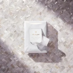 SALEABLE MAKEUP CLEANSING  50 TOWELETTES