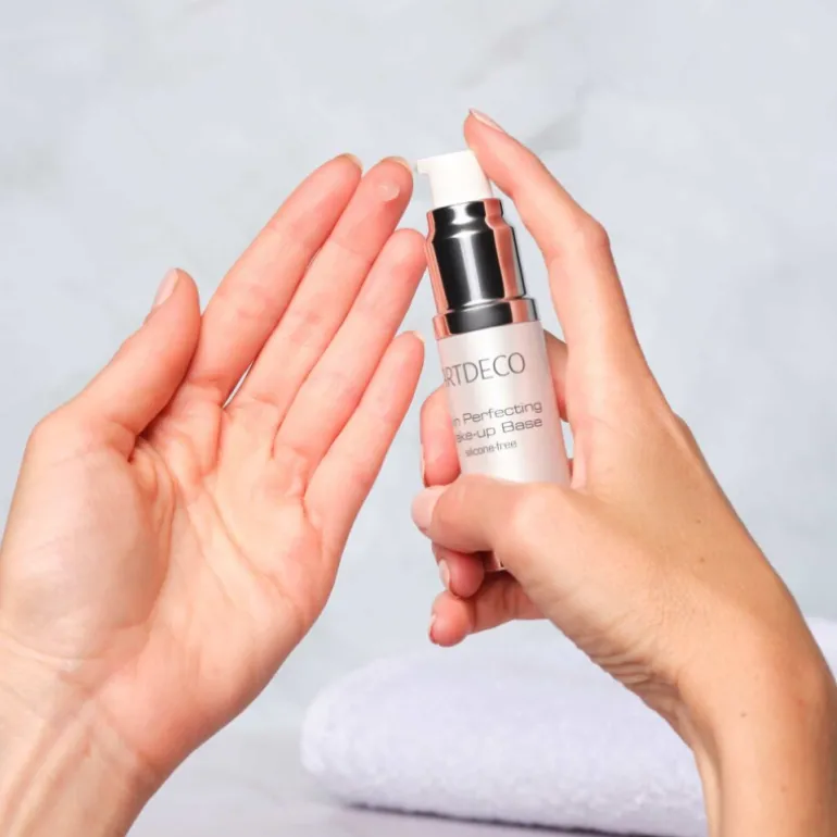 Skin Perfecting Make-up Base