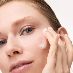 Soft Glam Foam Primer