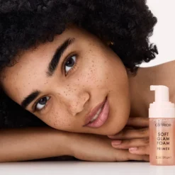 Soft Glam Foam Primer