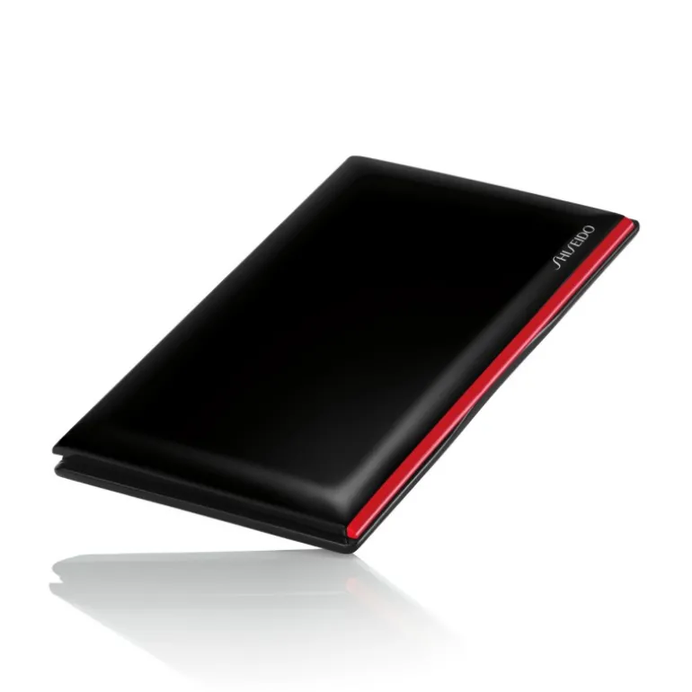 SYNCHRO SKIN Invisible Silk Pressed Powder